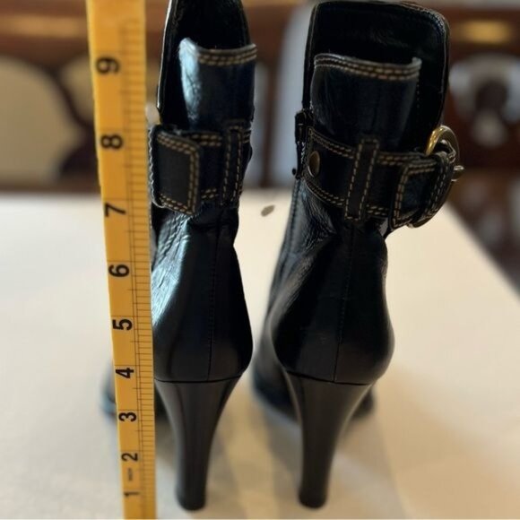 Coach Women’s Nancie Soft Calf Black Pebbled Leather Heeled Bootie Italy Size 6 - Picture 14 of 15